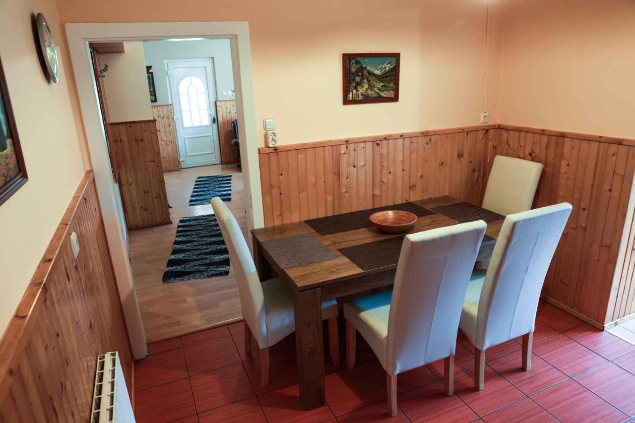 Holiday Home In Balatonkeresztur 19455 Εξωτερικό φωτογραφία